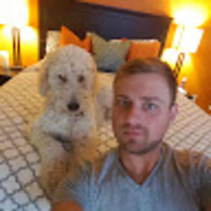 Meet your Posher, Dustin